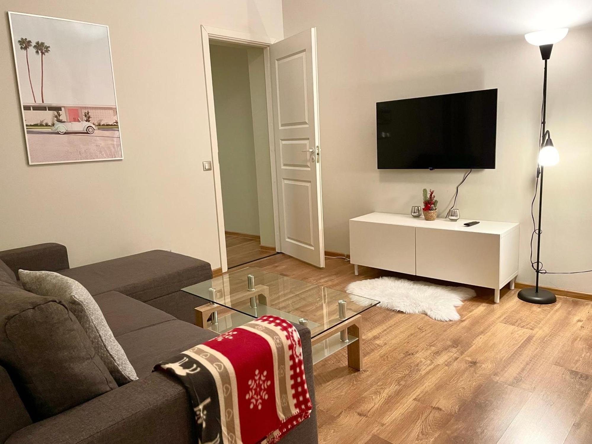 Spacious Holiday Apartment With Wifi And Parking Parnawa Zewnętrze zdjęcie